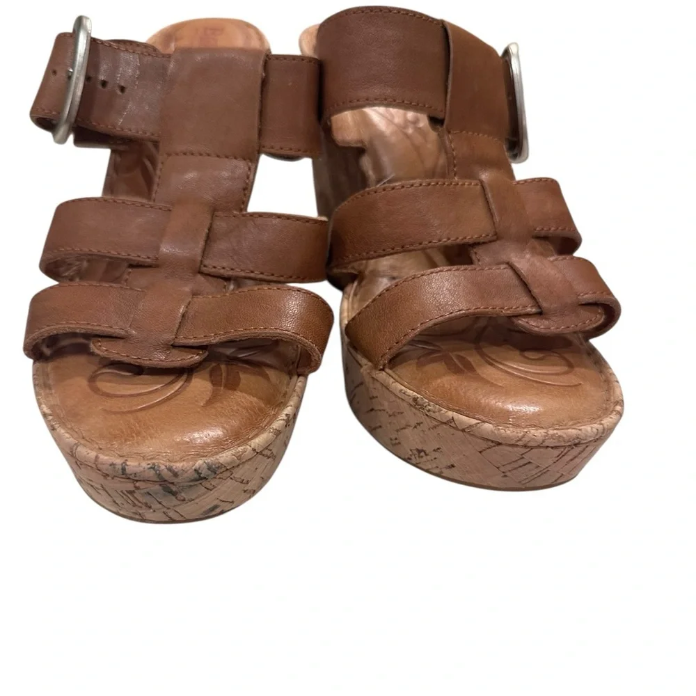 Women’s BORN Brown Leather Gladiator Wedge Sandals Shoes Size 9 - Picture 3 of 6